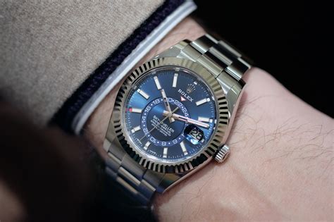 rolex sky-dweller 326933 steel|326934 vs 336934.